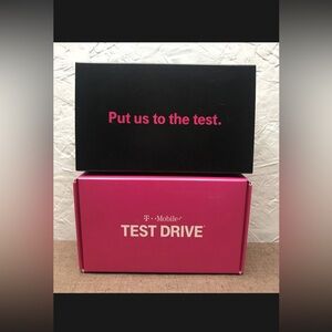 New Sealed T-Mobile T9 Test Drive Mobile Hotspot Kit (Phone Service Required)